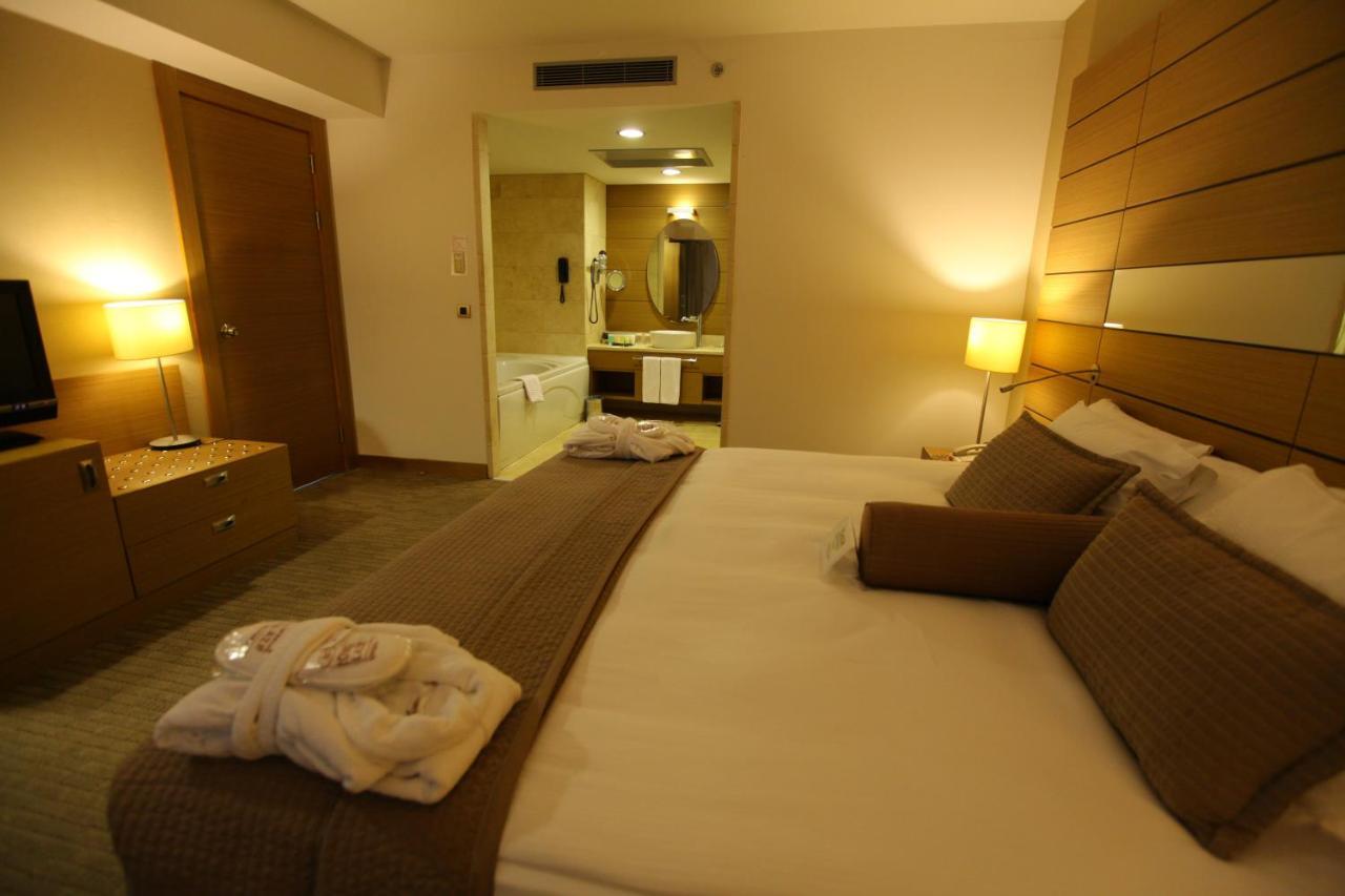 Cpankara Hotel Exterior photo A room at the hotel