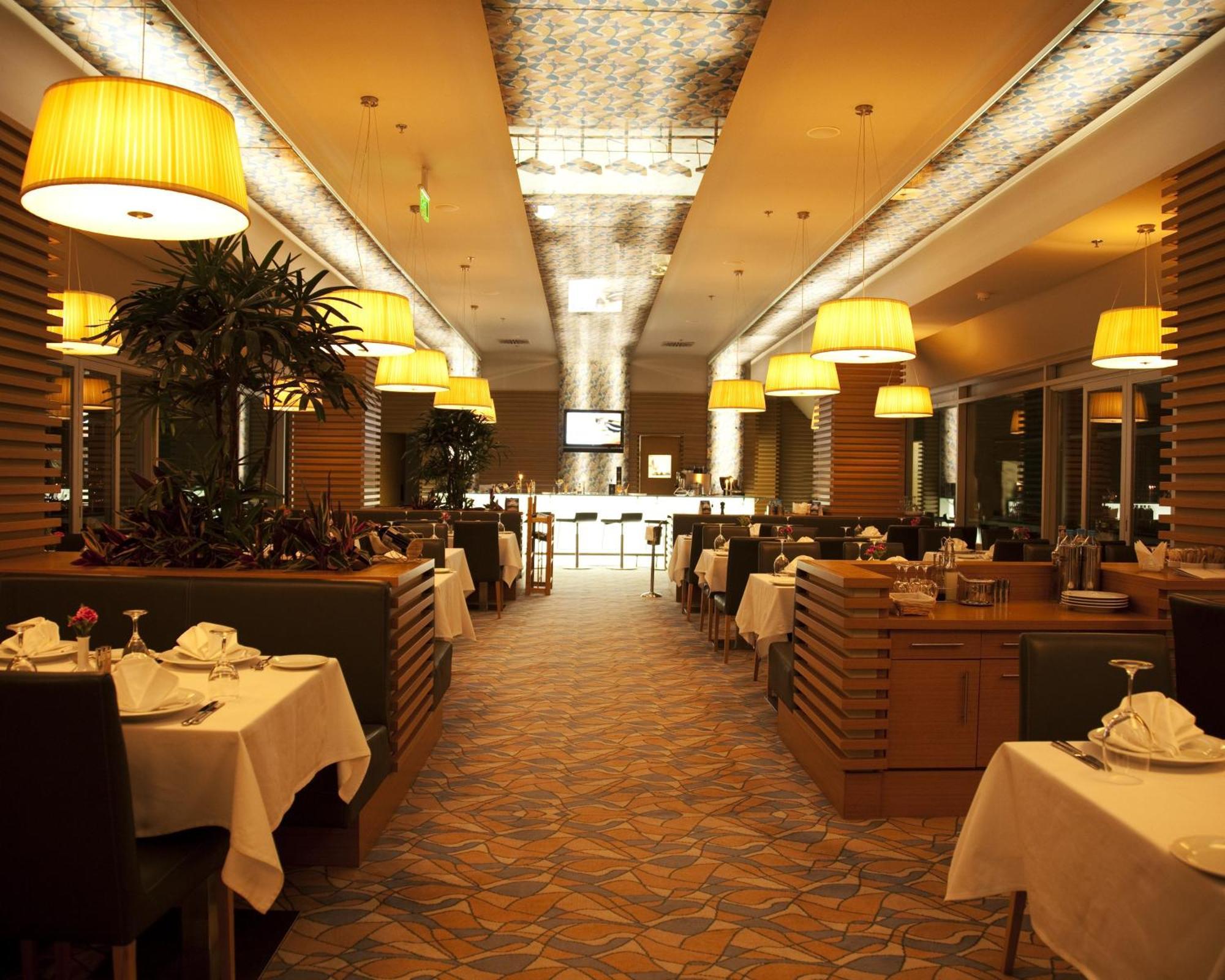 Cpankara Hotel Exterior photo The interior of the restaurant